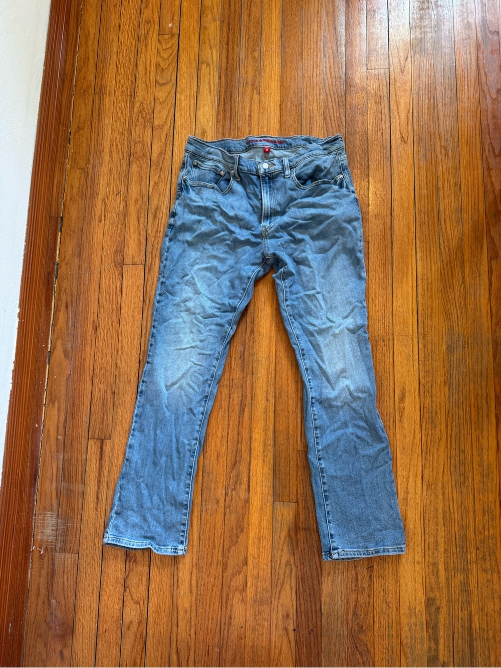 Lucky Brand Men's Light Blue Straight Jeans